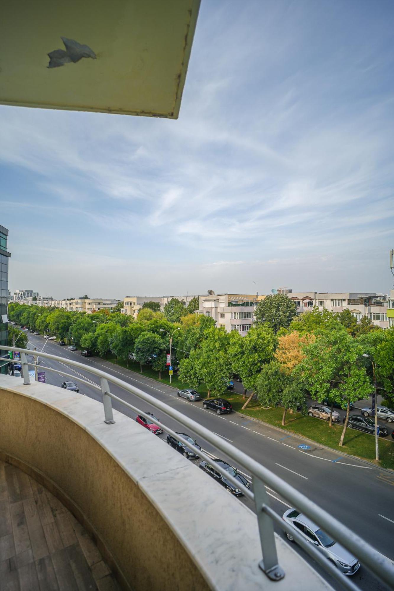 Penthouse With Huge Rooftop Terrace & City View Bukarest Kültér fotó