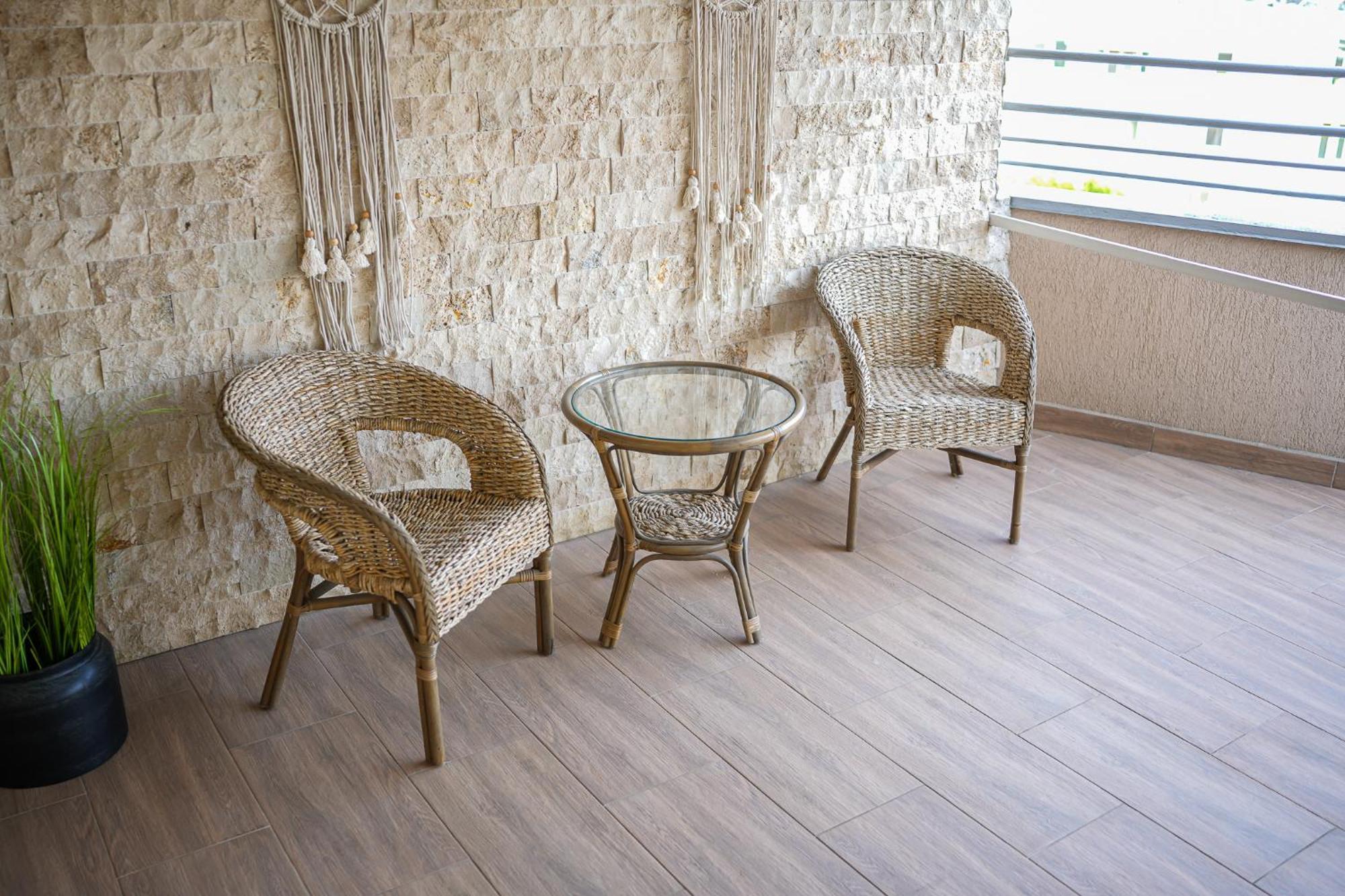 Penthouse With Huge Rooftop Terrace & City View Bukarest Kültér fotó