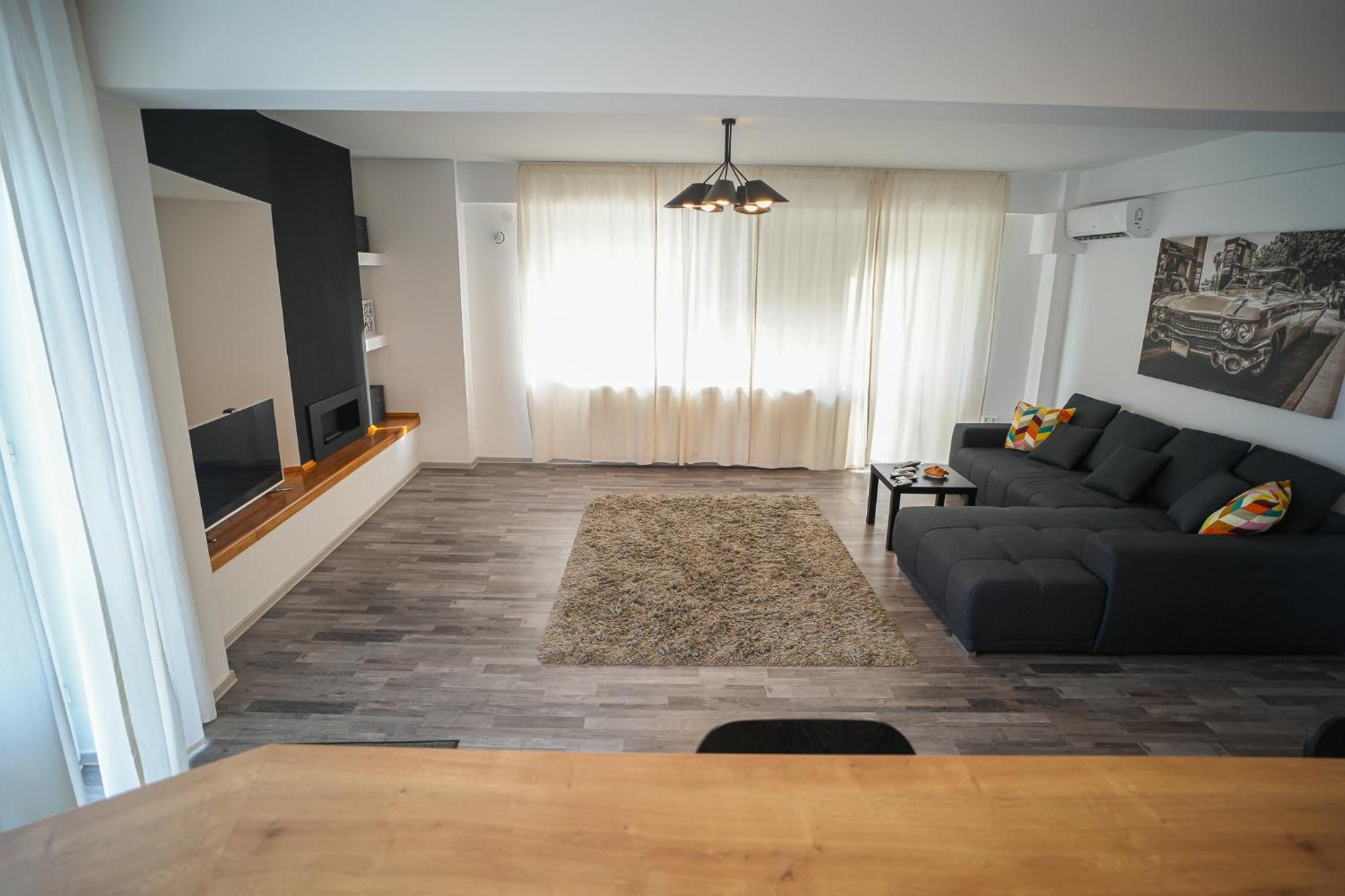 Penthouse With Huge Rooftop Terrace & City View Bukarest Kültér fotó