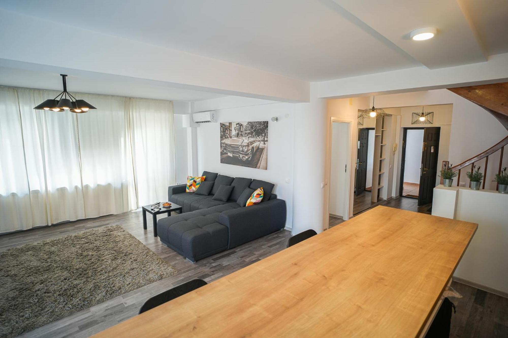 Penthouse With Huge Rooftop Terrace & City View Bukarest Kültér fotó