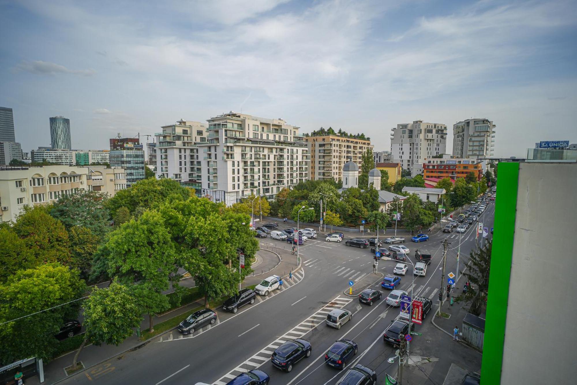 Penthouse With Huge Rooftop Terrace & City View Bukarest Kültér fotó