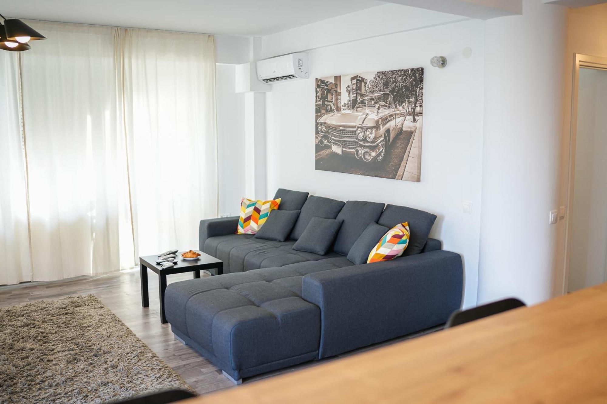 Penthouse With Huge Rooftop Terrace & City View Bukarest Kültér fotó