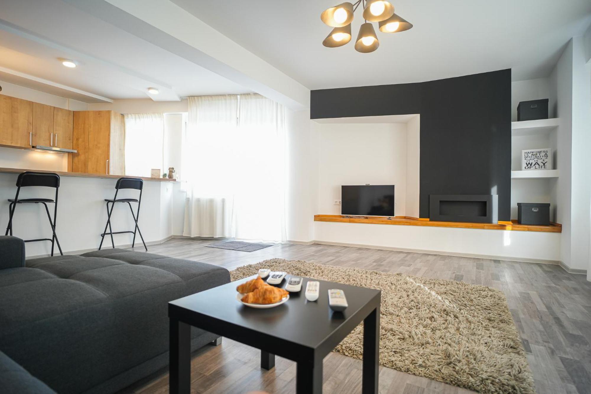 Penthouse With Huge Rooftop Terrace & City View Bukarest Kültér fotó